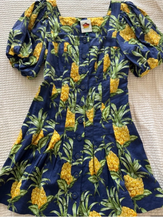 FARM Rio Dresses & Skirts - FARM Rio Navy & Yellow Pineapple Button-Front Puff Sleeve Dress